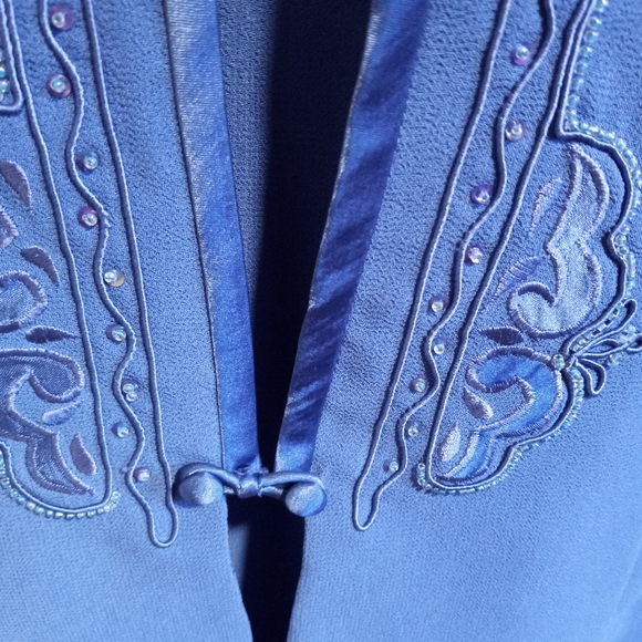 Two piece dress - Picture 7 of 10